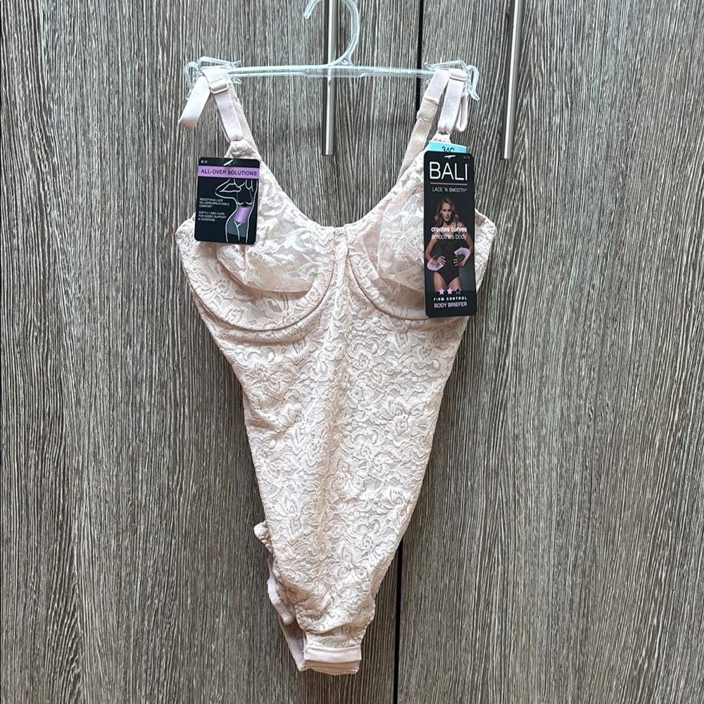 Bali Women's Lace Bodysuit - Cream